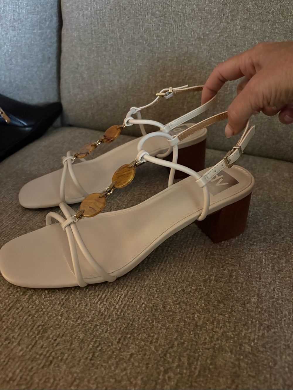 Dolce Vita Luxa Sandal Size 8.5